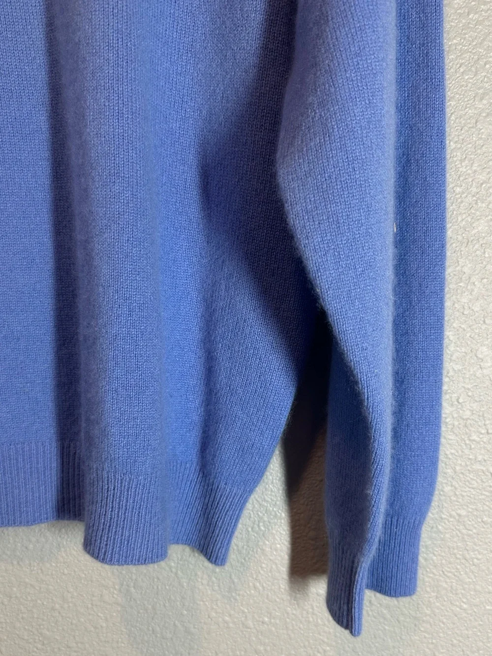 Vintage IZOD Men's Medium Blue Cashmere Polo Style Sweater